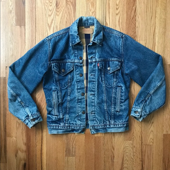 Levi's Jackets & Blazers - VINTAGE LEVI’S flannel lined denim jacket USA made
